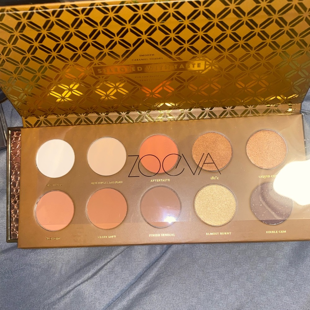 Zoeva caramel melange eyeshadow